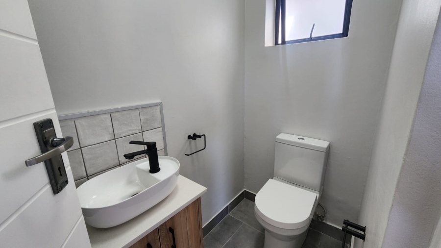 3 Bedroom Property for Sale in Eden Residential Estate Western Cape